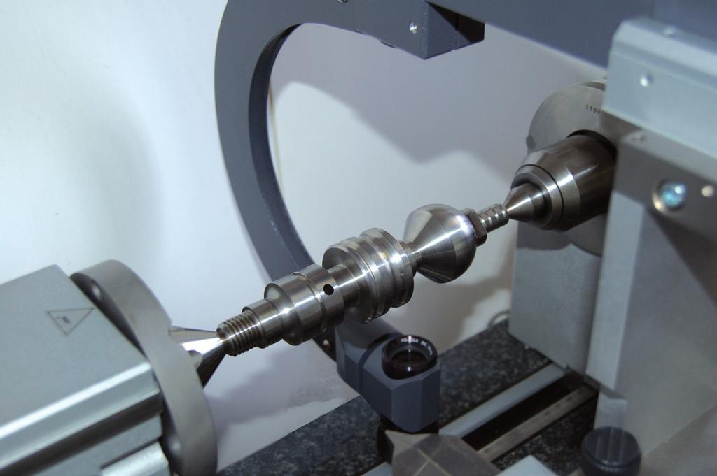 tapogathatók le, ill. nem értékelhetők ki. A kezelői koncepciót a gyártósoron történő közvetlen alkalmazáshoz optimalizáltuk, kezelése bármely méréstechnikai ismeretek nélkül is teljesen egyszerű.