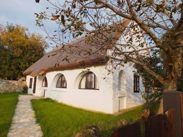 : 31) A felsődörgicsei templom boltozatát 1832-ben