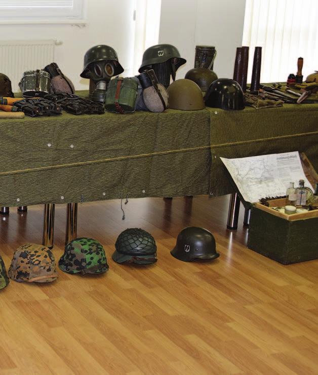 Touto výstavou si v prvom rade chcel Klub vojenskej histórie Komoča poctiť pamiatku našich padlých hrdinov z obdobia I. a II.