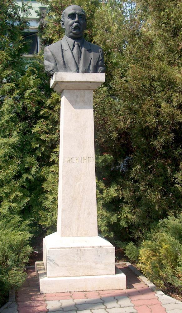 52 Az 1848/49-es és az 1956-os forradalom és szabadságharc emlékműve Tornai Endre András