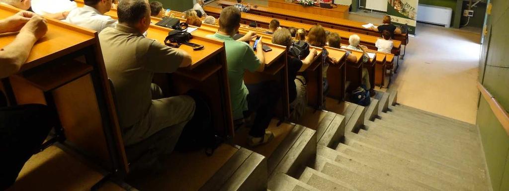 kérdéseiről, a forrásfeltárás eddigi tapasztalatairól tájékoztatta a hallgatóságot.