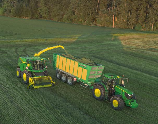 3 HarvestLab 3000: Egyetlen szenzor Három alkalmazás A John Deere HarvestLab 3000 infravörös közeli technológiát alkalmaz a beltartalom meghatározásához a siló optimális minősége érdekében.