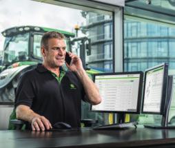 51 FARMSIGHT SZOLGÁLTATÁSCSOMAGOK* Márkaképviselője egyedi ajánlattal áll az Ön rendelkezésére a szolgáltatáscsomagok vonatkozásában.