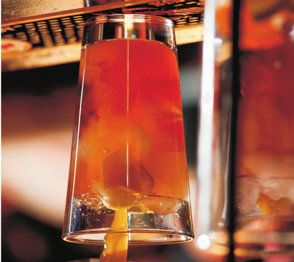 Keseruk Garrone Spritz Jägermeister Unicum Ramazotti Amaro Garrone Bitter Whisk(e)y Ballantine's - skót whisky Jim Beam - amerikai bourbon whiskey Jameson - ír whiskey Jack Daniel's - amerikai