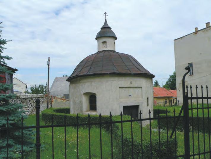 ren, azonban csak azzal a feltétellel, hogy halála után az épület a pálosoké lesz.