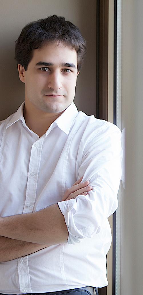 Radványi Balázs, Balog Péter Oberfrank Pál 2010-től vezeti a Petőfi Színházat.