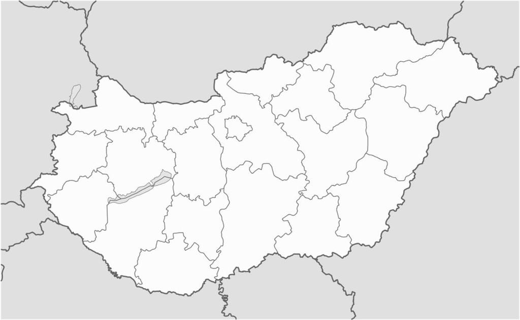4. 5. 6. 7. 8. alkotásaként. Előzőleg itt évszázadokon át egy fahíd biztosította a Hortobágy folyó fölötti közlekedést. 1973-tól üzemel az ország legnagyobb vízi létesítménye.