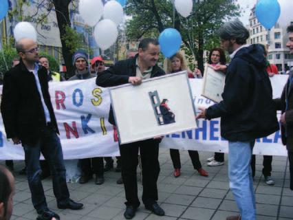 Sára Réka, Szenográdi Réka, Szinnai Krisztina, Toplak Zoltán, a tervet és tördelést Primusz Péter (www.