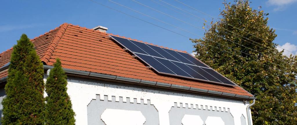 Napelem, napkollektor Magyarországon is egyre elterjedtebb a napenergia felhasználása. Napelemen kívül a napkollektor használata is kezd elterjedni.