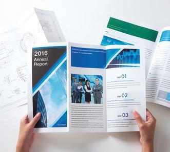 A mobil eszközökről történő működtetés lehetőségén kívül a böngésző segítségével közvetlenül a panelről is internetezhet, ami által még könnyebben elérheti céljait.