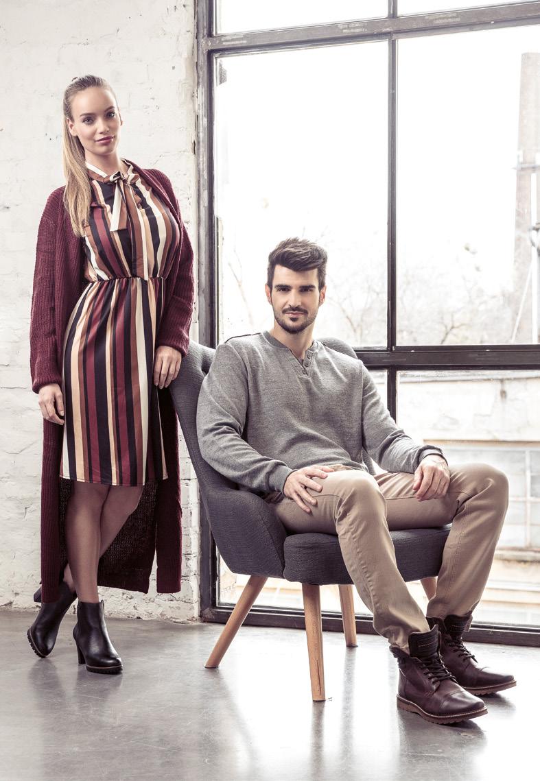990.- Ft Sharon Divat Kabát - 19.990.- Ft Multileder Táska - 10.990.- Ft Deichmann Csizma - 9.990.- Ft Cosmos City Kardigán - 3.