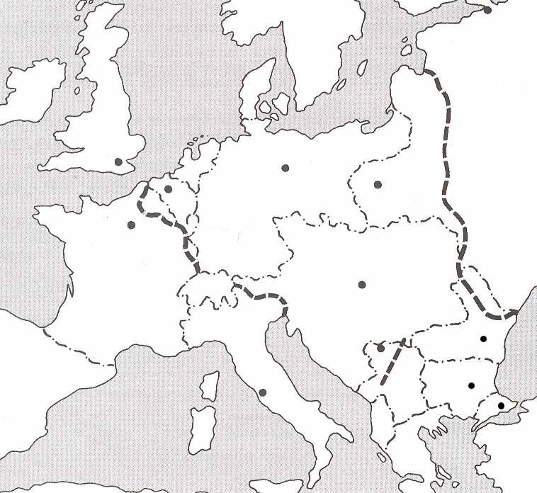 13 20. Jelöld meg Európa térképén a központi (K) és az antant (A) hatalmak országait, és nevezd meg az európai háború legfontosabb frontjait! 21.