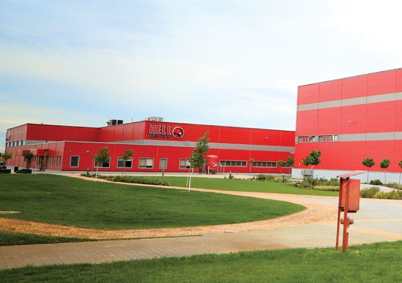 600 m² épület 8.000 m², út + parkoló közmű: 3.