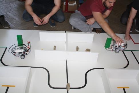 informatika - LEGO robotverseny Szakképzéseink fő