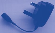 Azok számára, akik bizalmasan szeretnének beszélgetni, fülhallgató (headset) is elérhető. Szabványos töltő Akkumulátor Töltőberendezés egyesült királyságbeli hálózatokhoz USB-kábel 15 Hibaelhárítás.