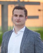 A személyes fejlődés, a karrierépítés valamint a nyelvtudás szempontjából egy külföldön töltött szemeszternek vagy szakmai gyakorlatnak rendkívül nagy jelentősége van.