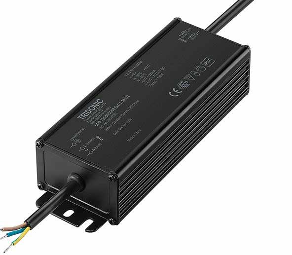 6kV-os túlfeszültség/lökés elleni védelem Fix kimenetű, robosztus meghajtó Az új ESSENCE meghajtógeneráció négyféle kimeneti árammal (500/700/1050/1400 ma) áll rendelkezésre, és IP67 védettségű