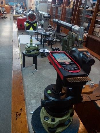 20. ábra: A Disto S910 a labormérések közben. A mérések ismertetése A méréseket külön időpontban végeztem a TruPulse 360B-vel és a Disto S910-zel.