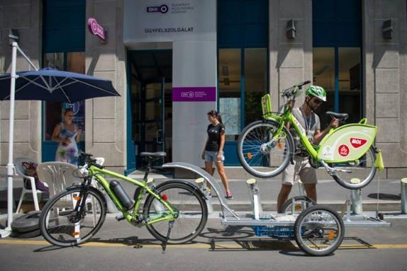 Az e-mobilitás jövője Budapesten MOL-Bubi / E-bubi: Fotó: bikeportland.