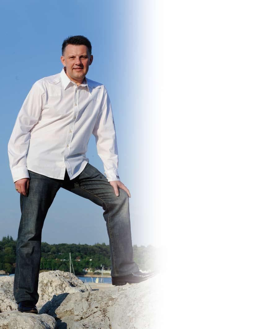 Dragi novi orle! Pozdravljam te sa ljubavlju i poštovanjem!