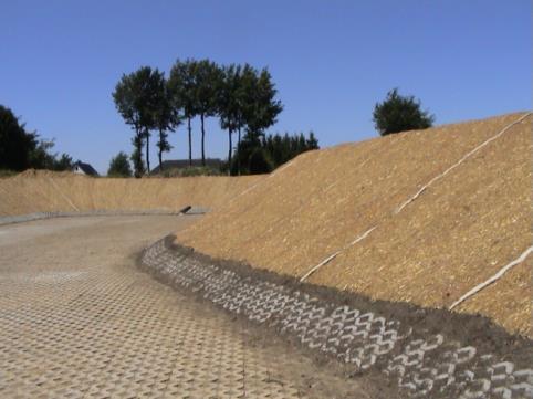 problémák a biodiverzitás megőrzésének, a vizeink mennyiségi és minőségi védelmének