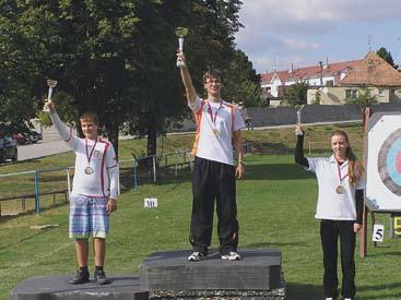 ŠPORT Lukostrelecká sezóna 2012 Mohli by sme povedať, že tento rok bol prelomovým rokom pre mnohých členov nášho oddielu.