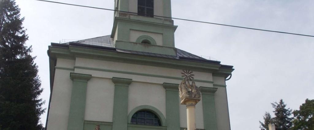 A Magyarok Nagyasszonya Római Katolikus Templom, melyet 1746-ban kezdtek el építeni