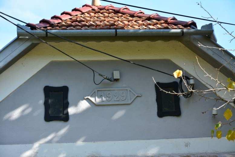 megtaláljuk az adott kor építészetének