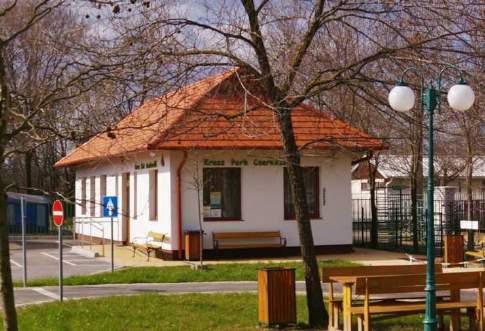 30 Építészeti útmutató HOMLOKZATKÉPZÉS Cserkeszőlő falusias