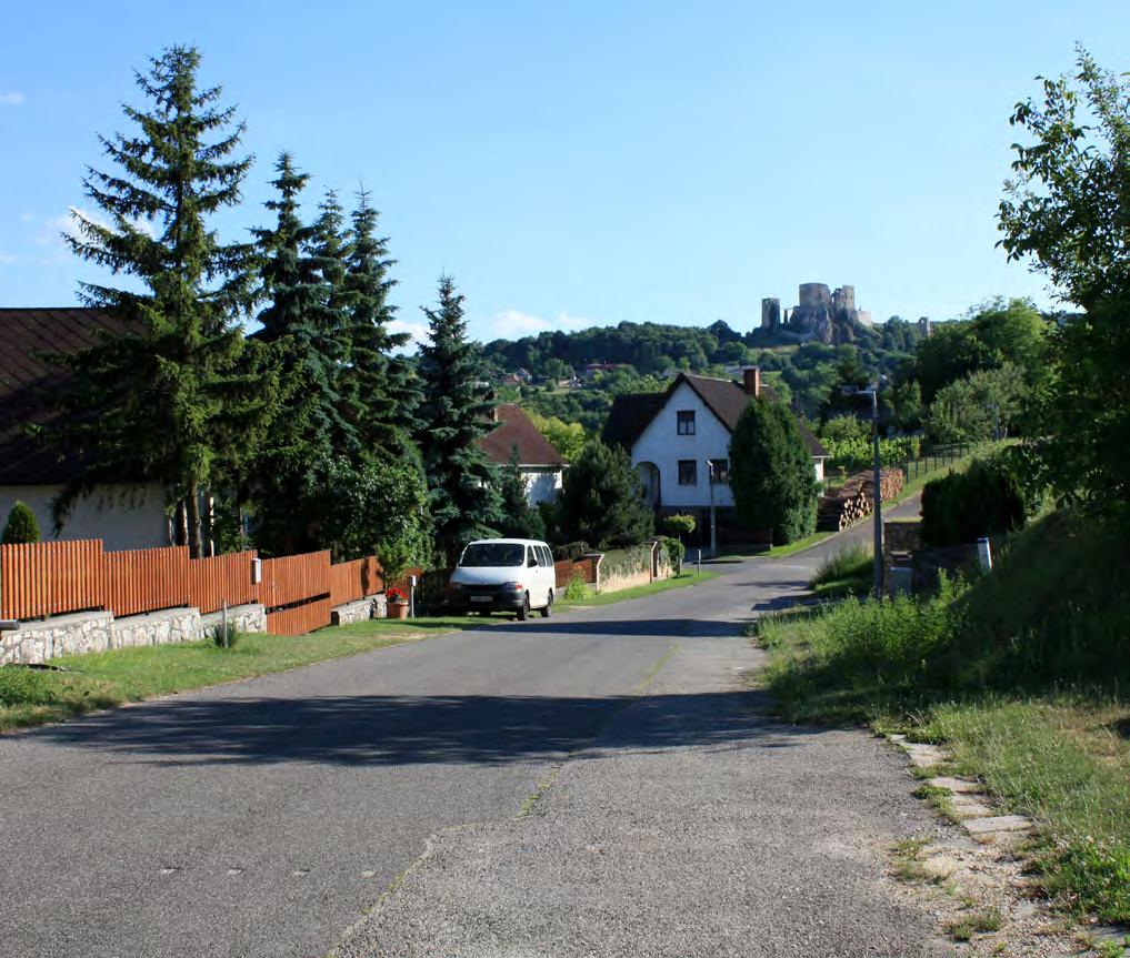 15 Eltérő karakterű településrészek A kertes házak elengedhetetlen kelléke a megfelelő méretű tároló.