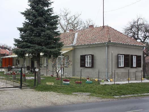hagyományos szín és formavilág