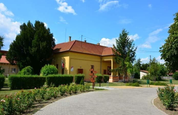 főúri épületek.