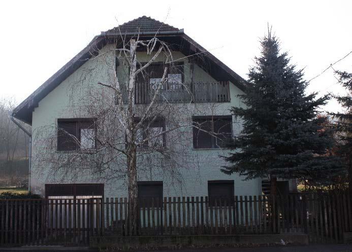Az utcai kerítések képe nagy hangsúlyt