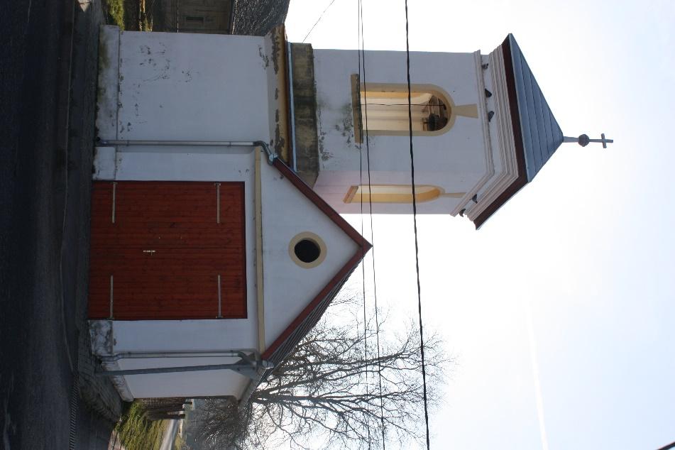 domboldalában