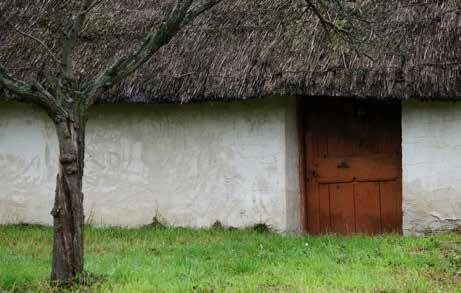 építészeti minőségükkel, történetiségükkel építik fel a