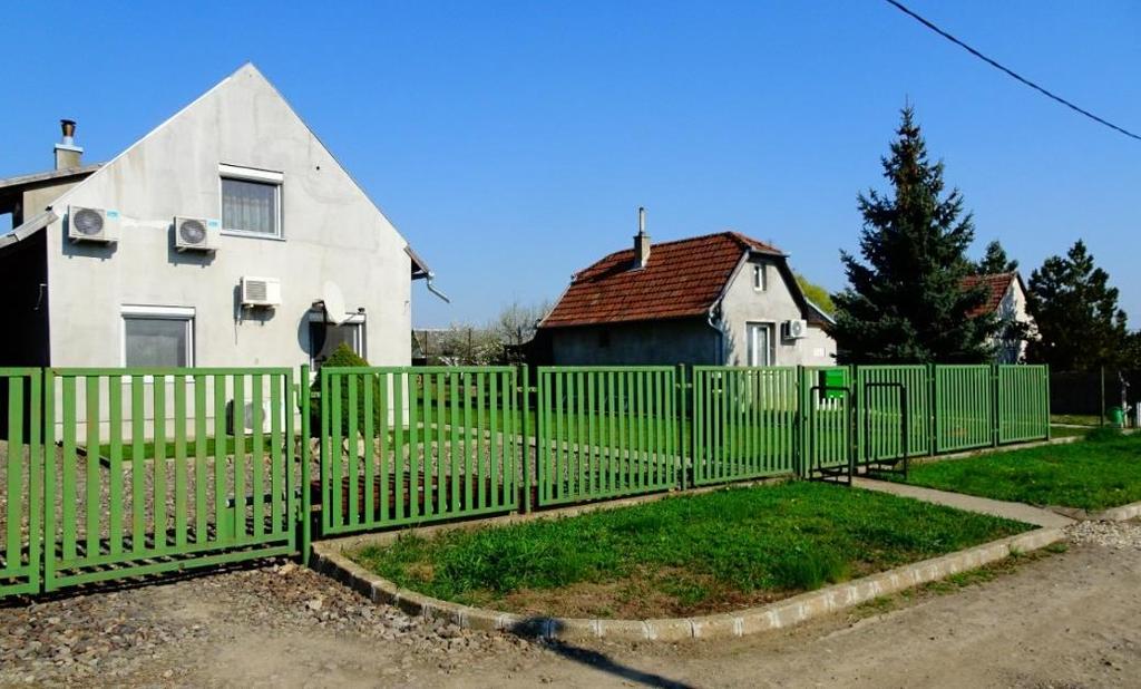 MIHÁLYI LAPOS Szolnoktól Kőtelek felé Besenyszög központi belterületétől