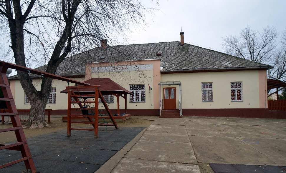 A községben 1956 óta működik óvoda.