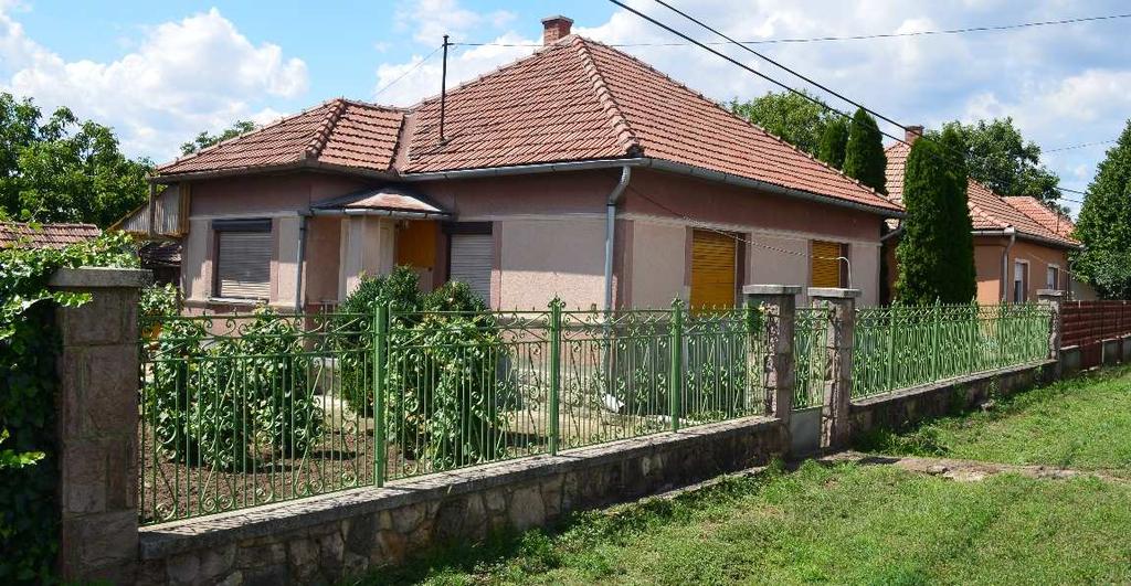 Eltérő