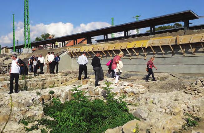 Napjaink munkái 25 gányok mellett és alatt a középkori Kovácsi falu Szent János templomának XI. századi maradványai találhatók. A templom melletti temető sírjaiból is értékes leletek kerültek elő.