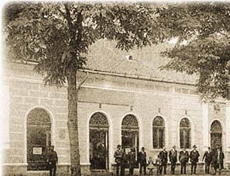 1915-1920 A Községháza építése. 2001. július 1. A Köztársaság Elnöke az 53/2001. (VI.6)KE határozatával Kerekegyháza nagyközségnek városi címet adományozott.