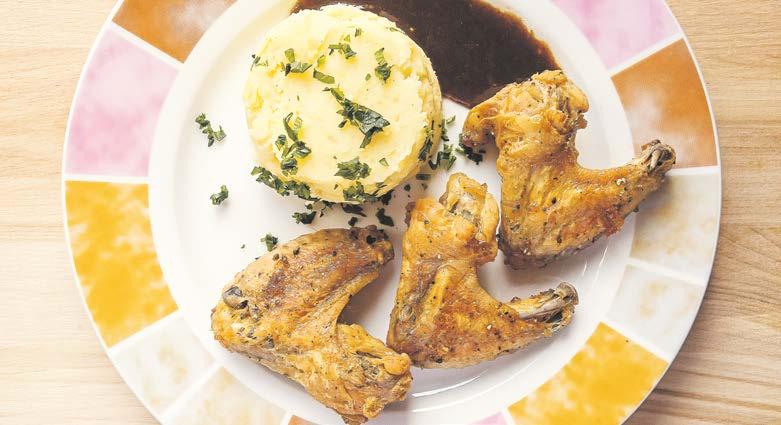 18 RECEPT csepeli hírmondó csepeli hírmondó CIVIL ÉLET 19 Németh Szilárd: így főzök én Egy egyszerű, de annál ízletesebb főétel a vasárnapi asztalra Tartalmas leves után jólesik egy kevéssé