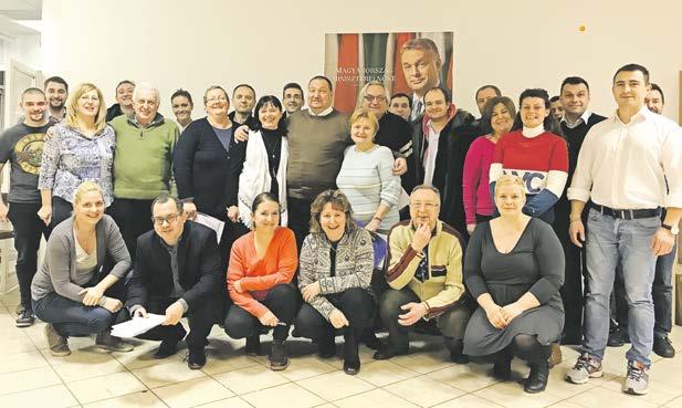 Mindez abban a peranyagban szerepel, amely a II-III. kerületi bíróságon van, erről a Bors írt először. A Pesti Srácok szerint bírósághoz Juhász volt párja fordult.