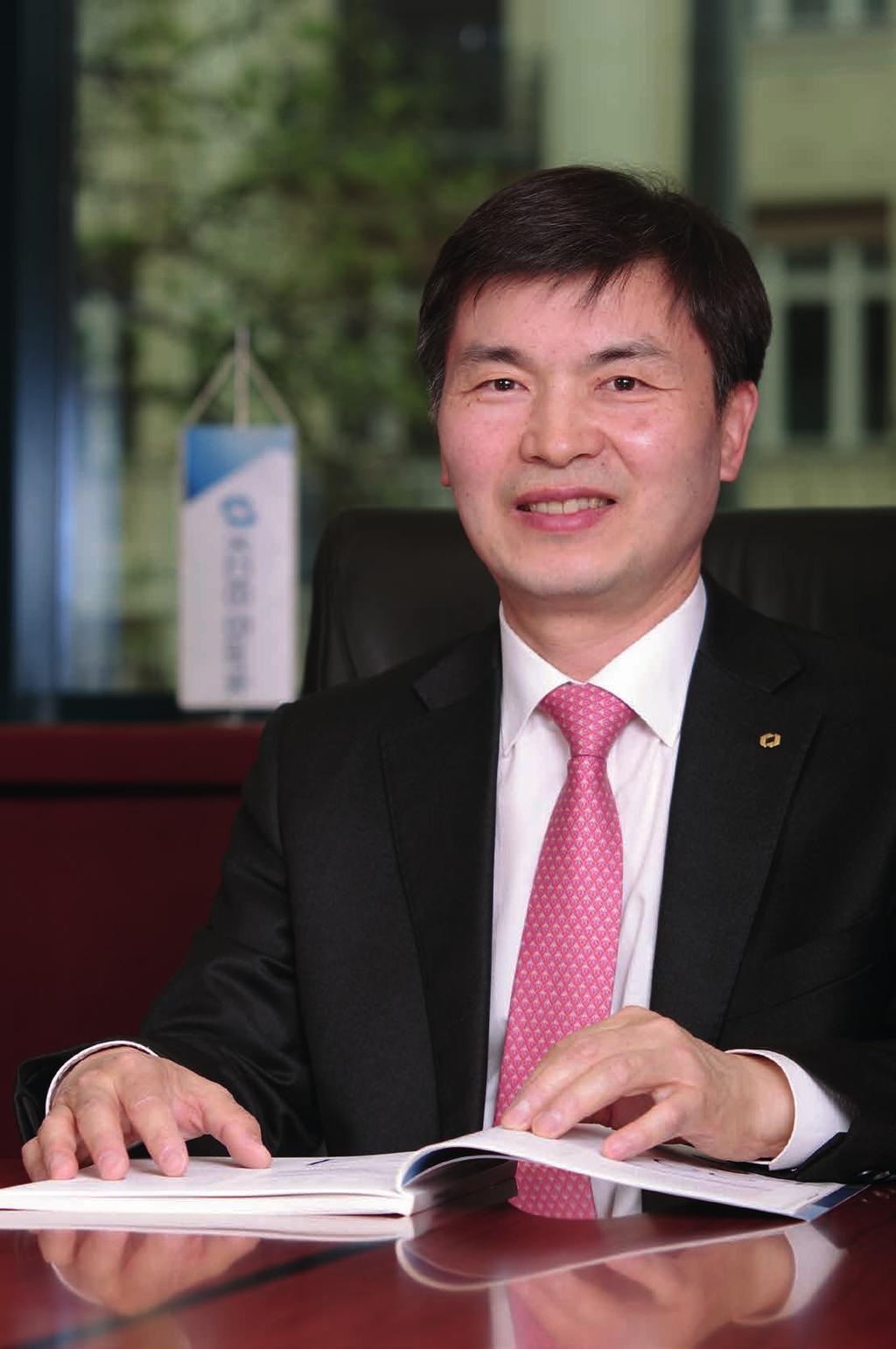 Üdvözlettel, Sincerely, YOON JAE KEUN Elnök-vezérigazgató