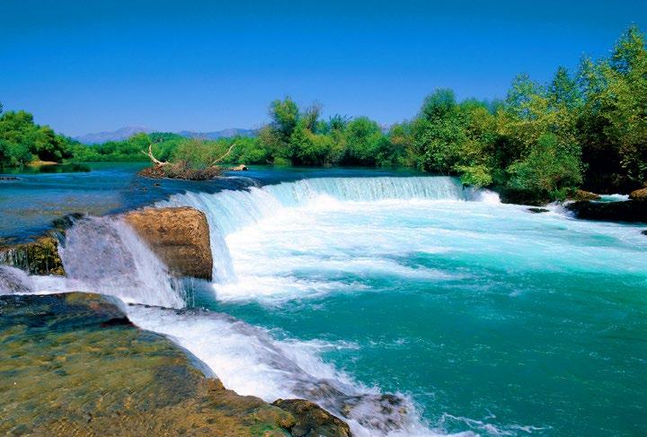 Kirándulások MANAVGATI HAJÓKIRÁNDULÁS Manavgat a várost kettészelő folyóról kapta