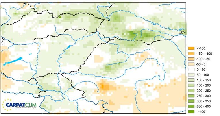 éves összeg. A legkisebb összegeket a Keleti-Kárpátok keleti oldalán tapasztaljuk, ahol kisebb területeken a 700 mm-t sem érte el az átlag sem 1961 1990, sem 1981 2010 között.