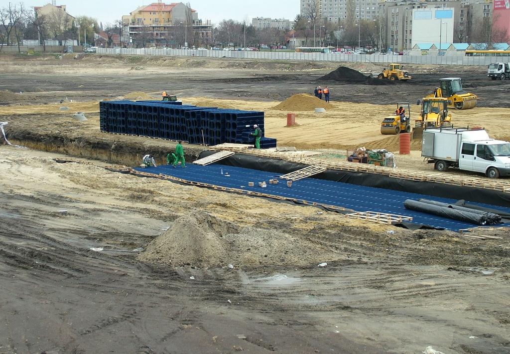 2x450 m 3 PP műanyag