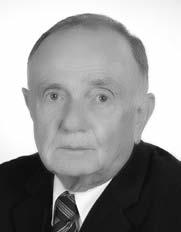 irányítása. 1970-ben a Dorogi Szénbányák Bányagépgyártó Üzemében helyezkedett el, mint technológus. 1974-ben hegesztő szakmérnöki oklevelet szerzett a Budapesti Műszaki Egyetemen, levelező tagozaton.