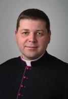 2006- ban egyháztörténelemből doktorátust szerzett Rómában, a Pápai Gergely Egyetemen, amelyet a Szegedi Tudományegyetem Bölcsészettudományi Kara honosított.
