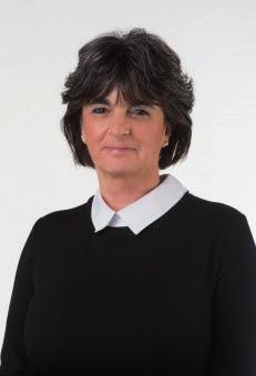 Kutatási területe: közösségi integráció és a demencia társadalmi hatásai. Dikter Tiborné Dr. Szabó-Tóth Kinga Szociológus, szociális munkás, intézetigazgató egyetemi docens.