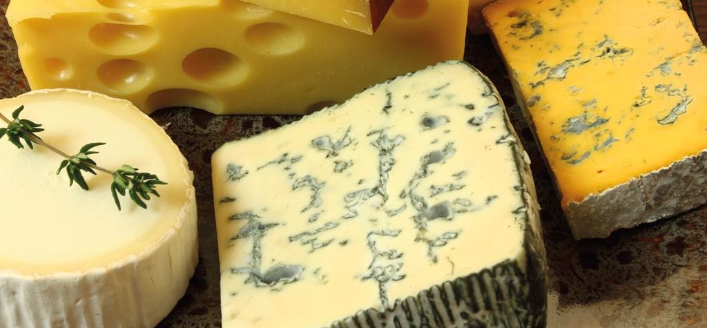 6. ALKOHOLMENTES ITALOK Víztartalmuk jellemzően 40 50 szá zalék (m/m) között van. Idetartozik többek között a Moson megyei csemege-, az Óvári, a trappista és a Márványsajt.